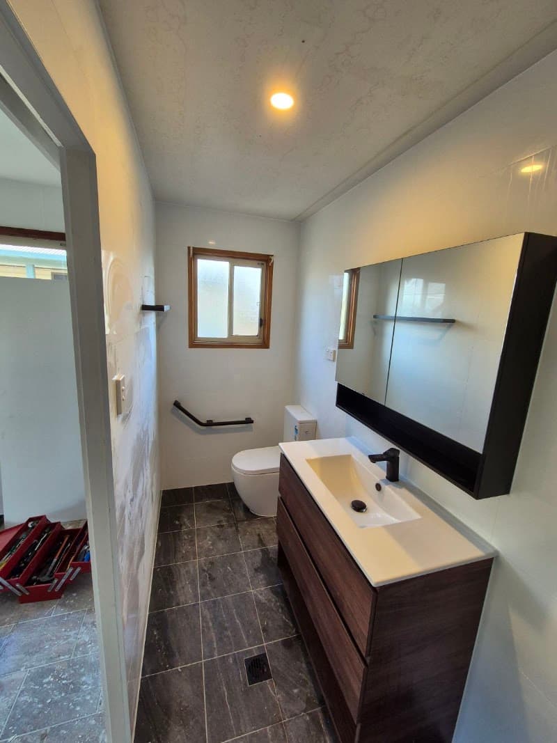 kr coastwide tiling and bathroom renovations bathroom renovation work in Budgewoi