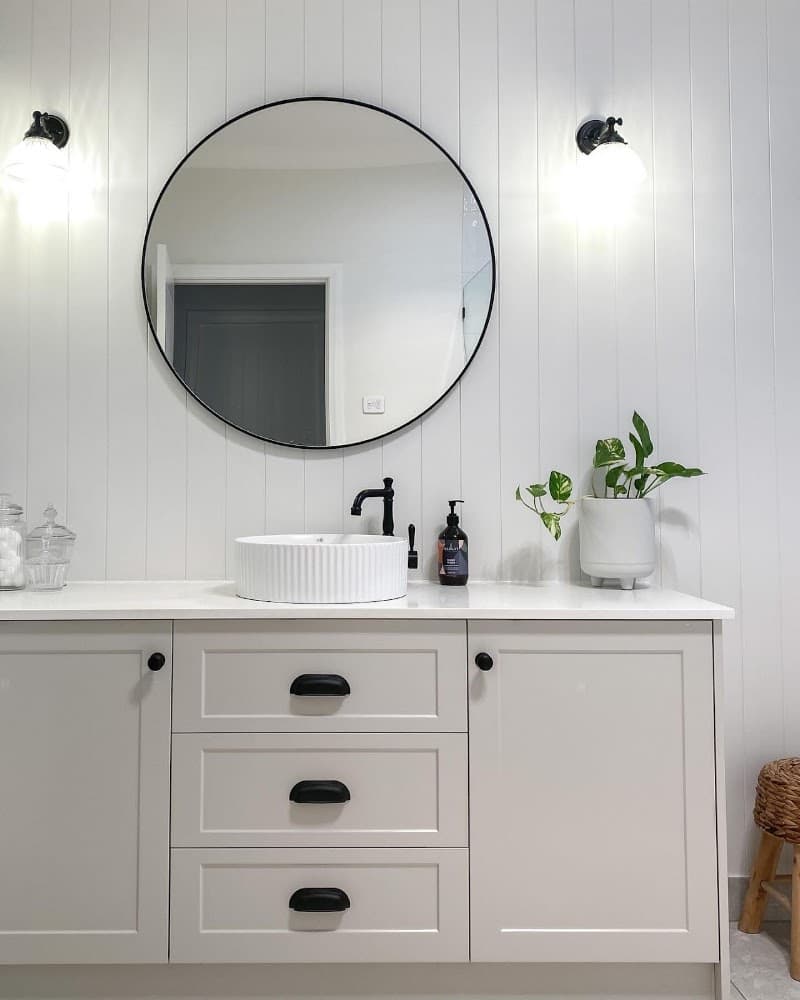 Kreuzer Cabinets furniture assembly & tv mounting work in Wagga Wagga