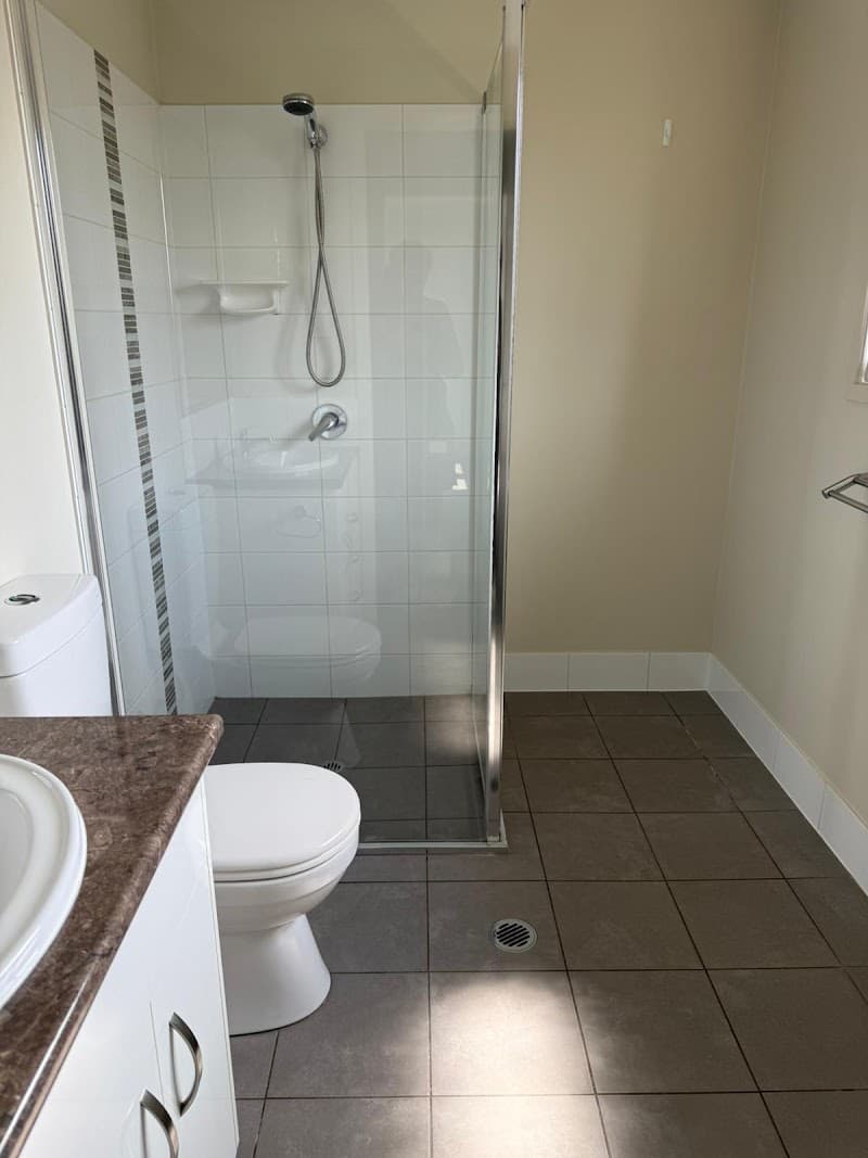 KT Cleaning Service Qld oven & bbq cleaning work in Kearneys Spring