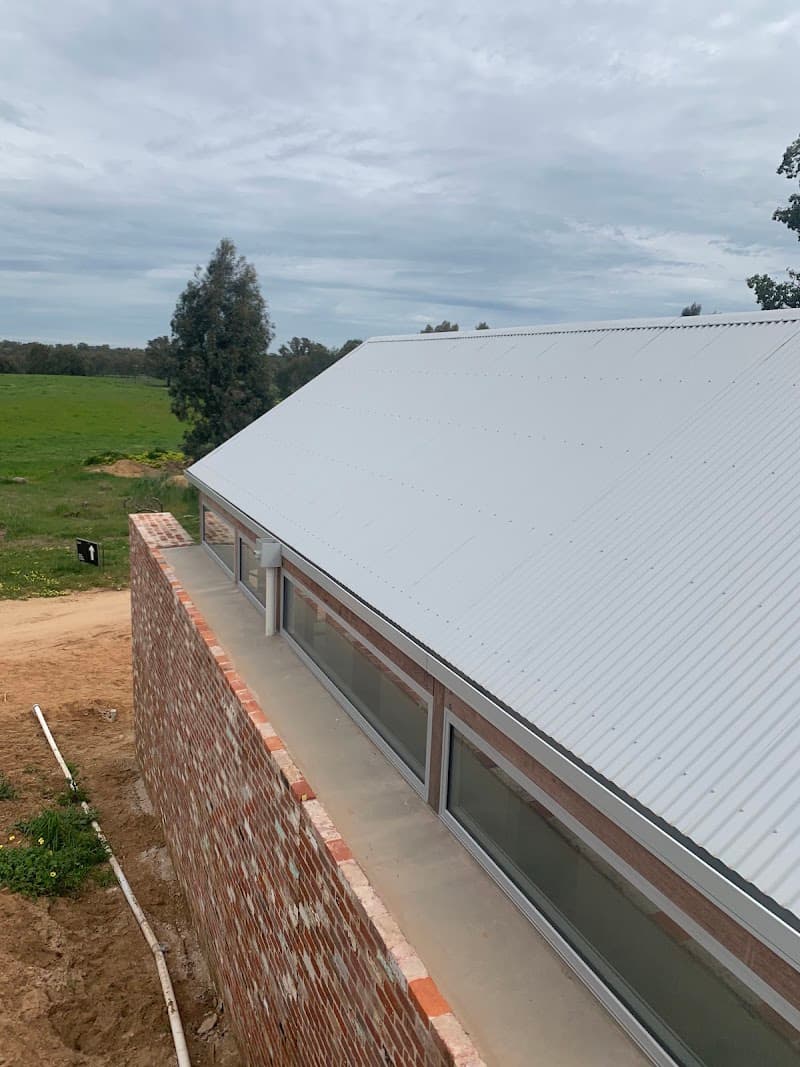 KW Roofing Pty Ltd roofing work in Lavington