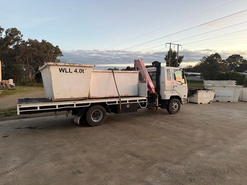 KWIK SKIPS AND BINS ALBURY/WODONGA rubbish removal work in Lavington
