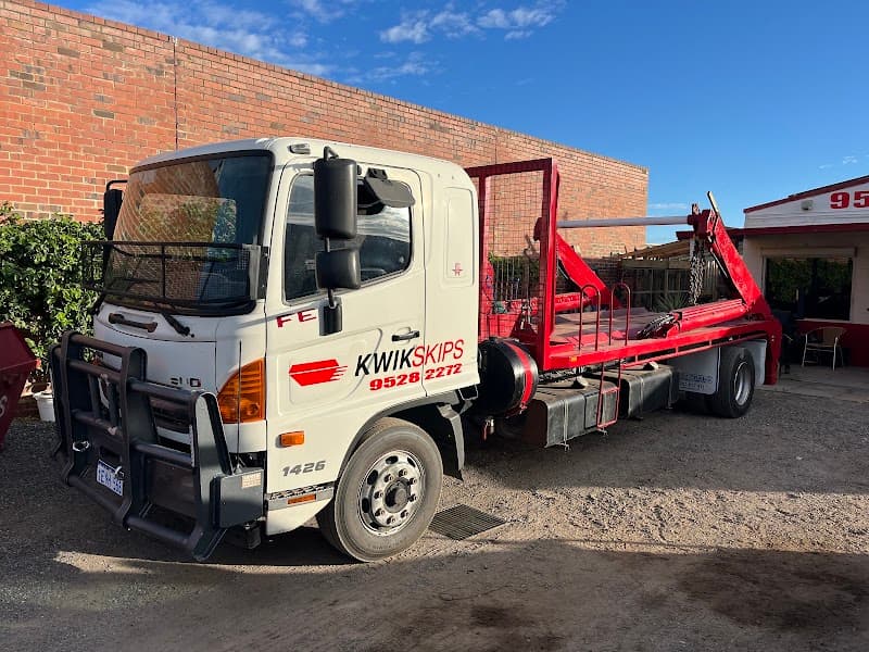 Kwik Skips rubbish removal work in Rockingham
