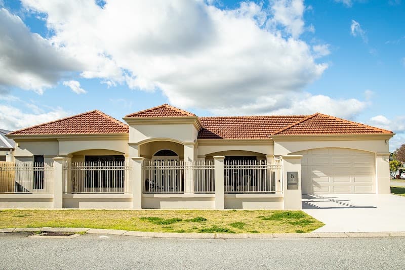 LA Painting & Decorating painter work in Clarkson