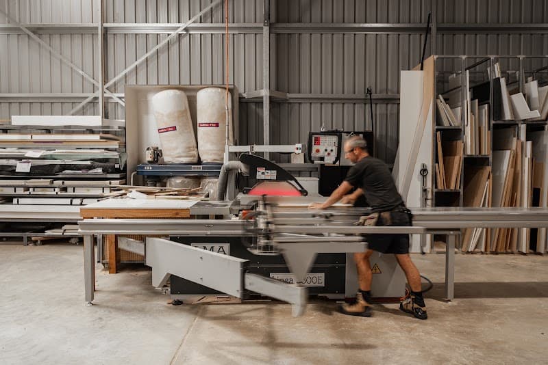 LA Smith Studio kitchen renovation work in Wodonga