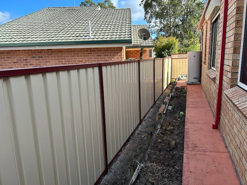 Lake Haven Fencing & Gates fencing work in San Remo
