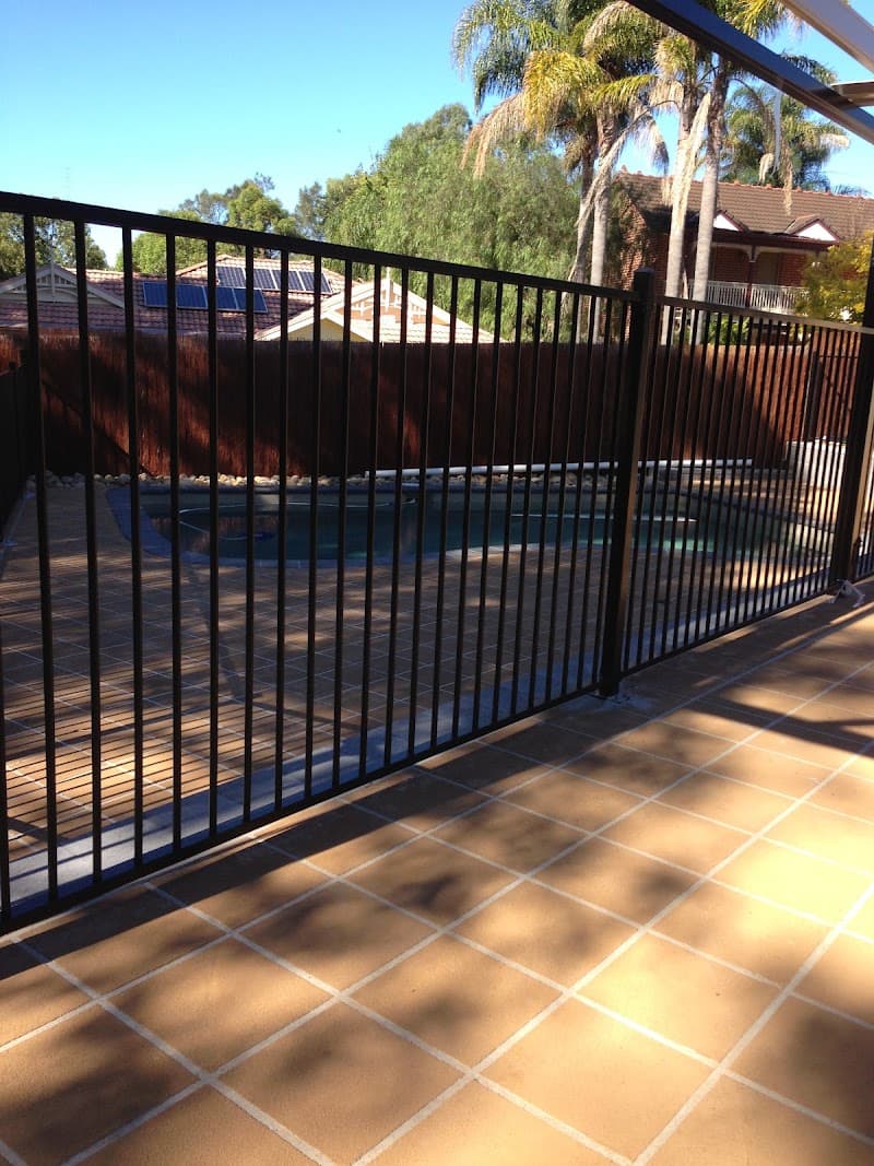 Lake Haven Fencing & Gates fencing work in San Remo