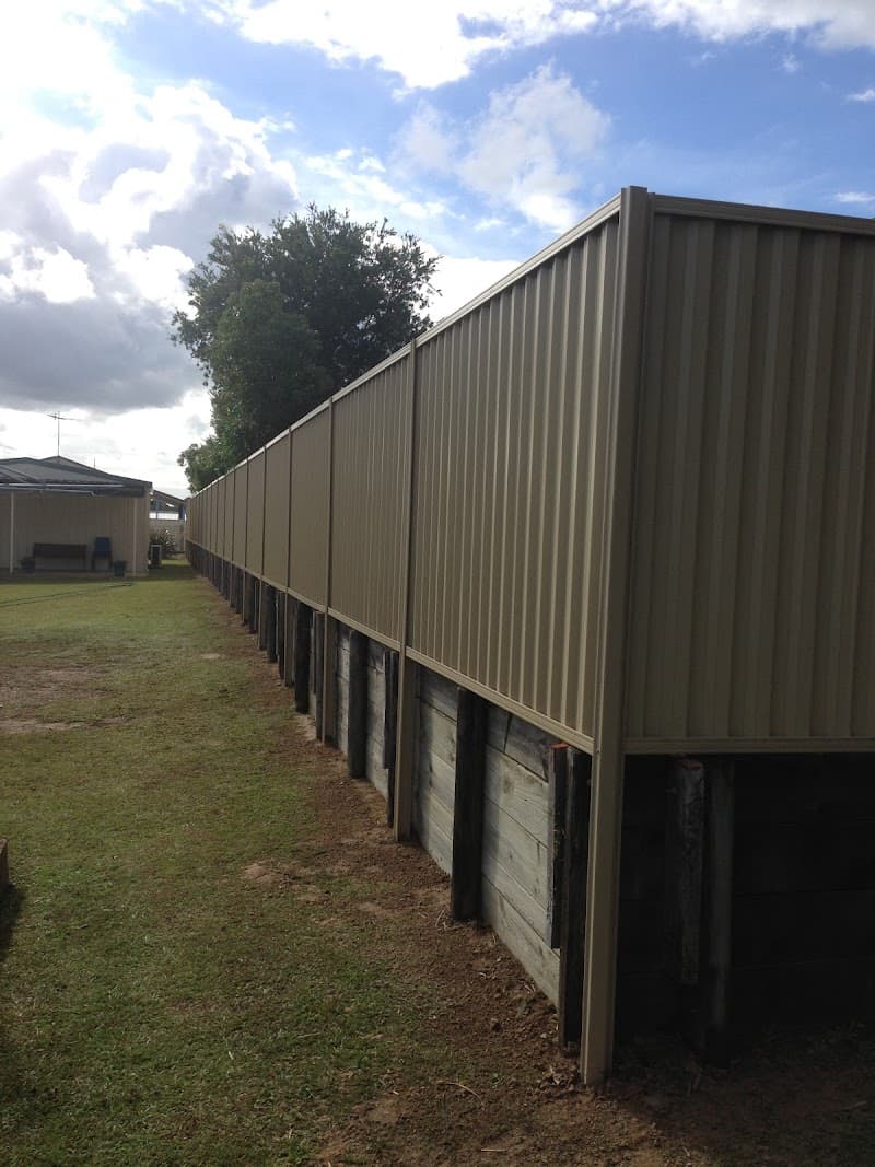 Lake Haven Fencing & Gates fencing work in San Remo