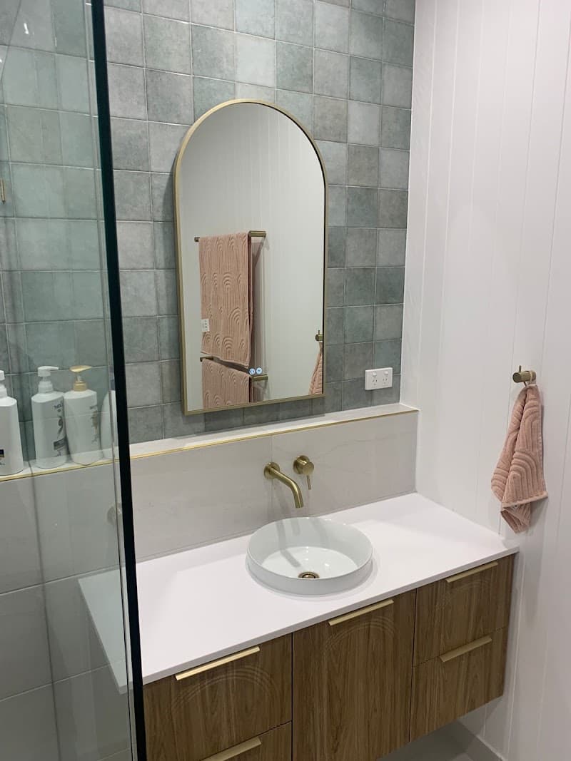 Lake Mac Renos bathroom renovation work in Fennell Bay