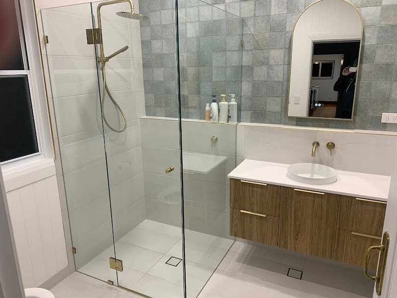 Lake Mac Renos bathroom renovation work in Fennell Bay