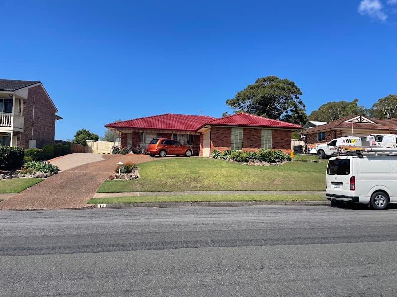 Lake Mac Roof Restoration gutter cleaning work in Swansea