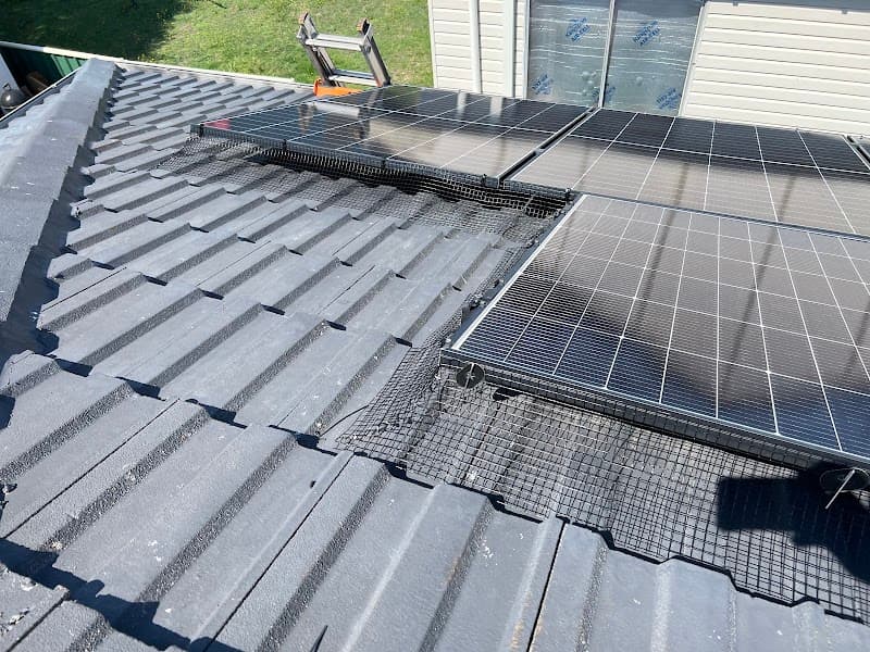 Lake Mac Window and Exterior Cleaning gutter cleaning work in Morisset