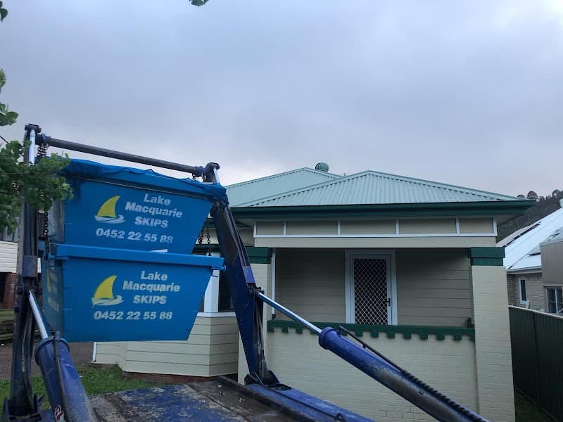 Lake Macquarie Skip Bins rubbish removal work in Redhead