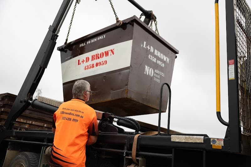 L&D Brown Skip Bin Hire rubbish removal work in Wyong