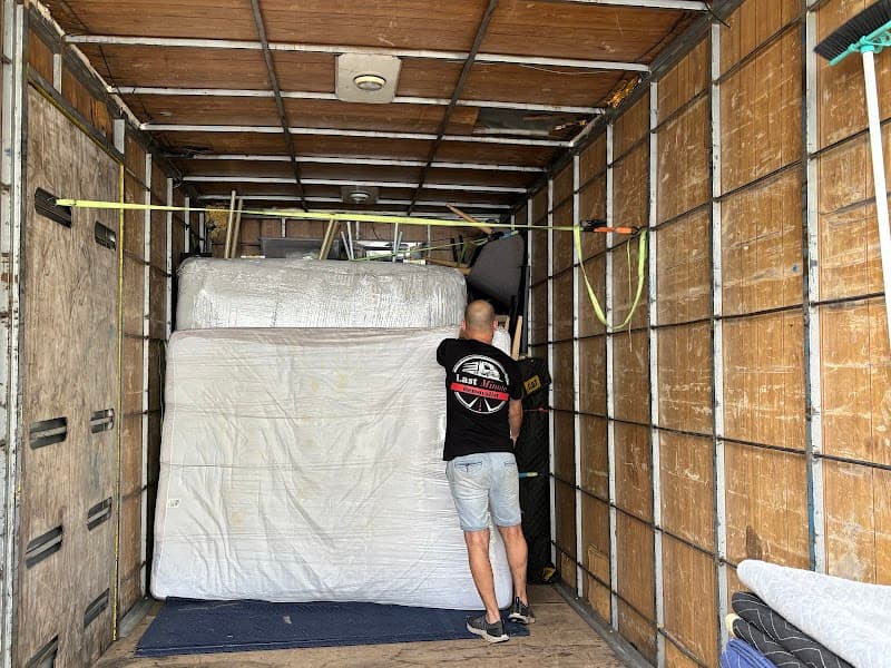 Last Minute Removalist - Sydney Removalists removalist work in Sydney