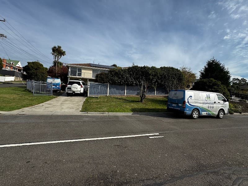 Launceston Smart Cleaning carpet cleaning work in Kings Meadows