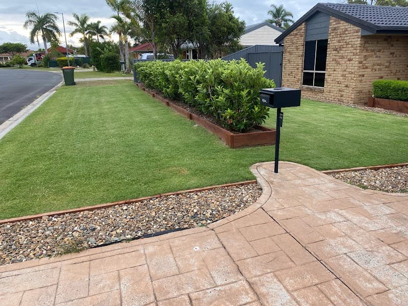 Lawn And Leaves Property Maintenance lawn care work in Burpengary