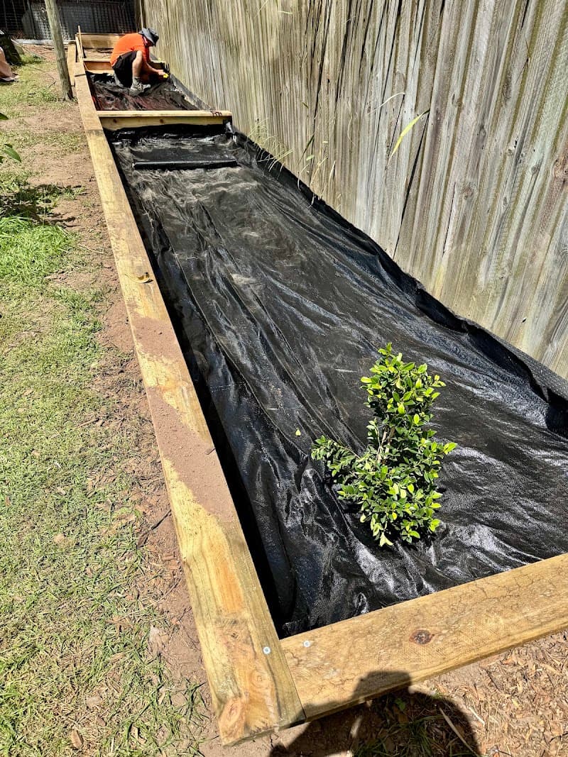 Lawn Help gardening work in Kepnock