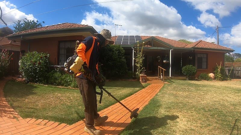 Lawn Mowing Canberra - LawnMowingCanberra.Com.Au lawn care work in Kaleen