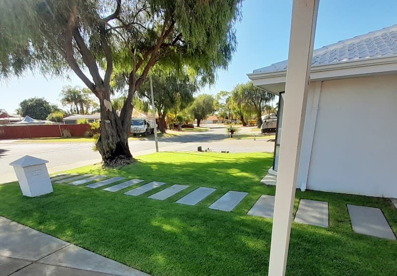 Lawn Quest lawn care work in Mandurah