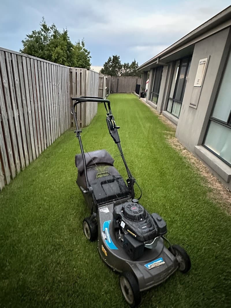 Lawrance Mowing and Maintenance lawn care work in North Ipswich