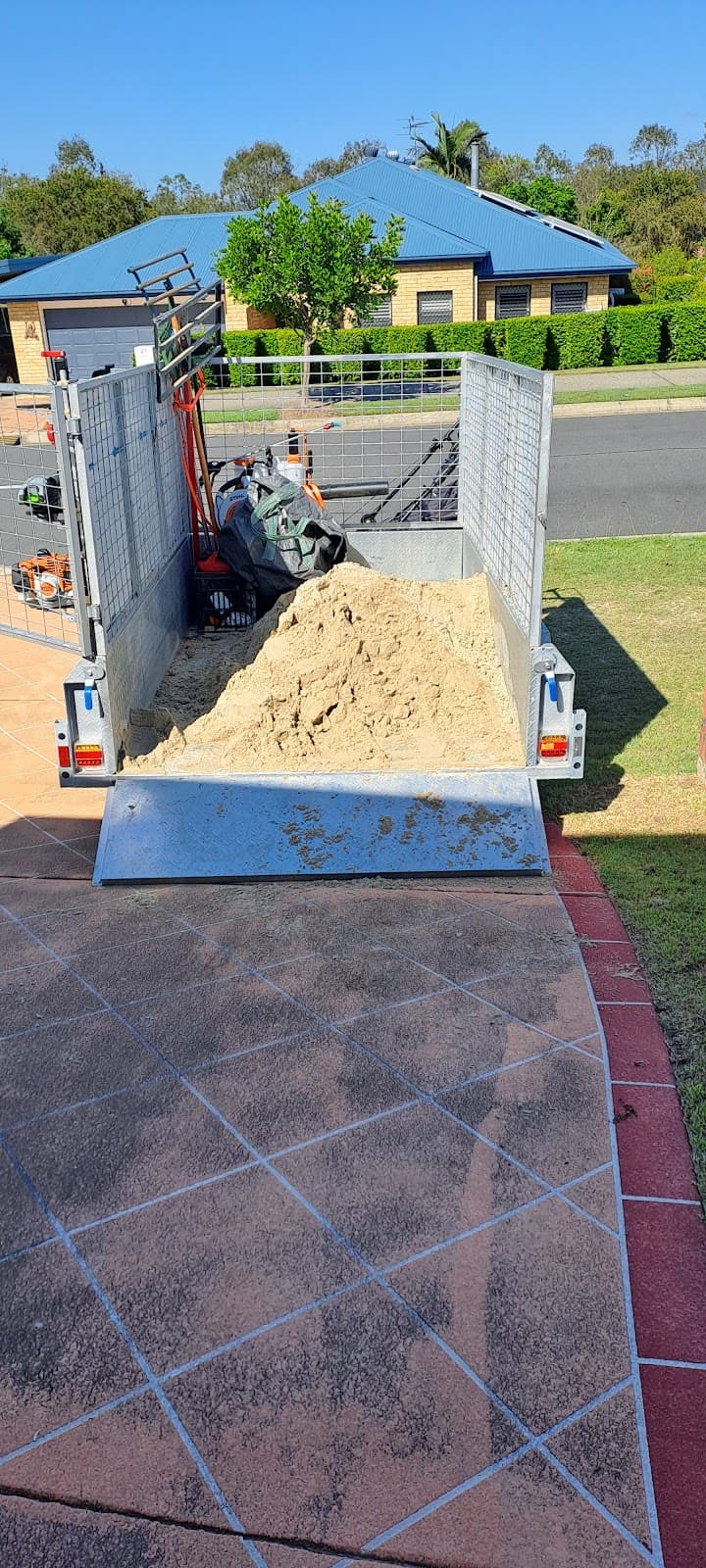 Lawrance Mowing and Maintenance lawn care work in North Ipswich