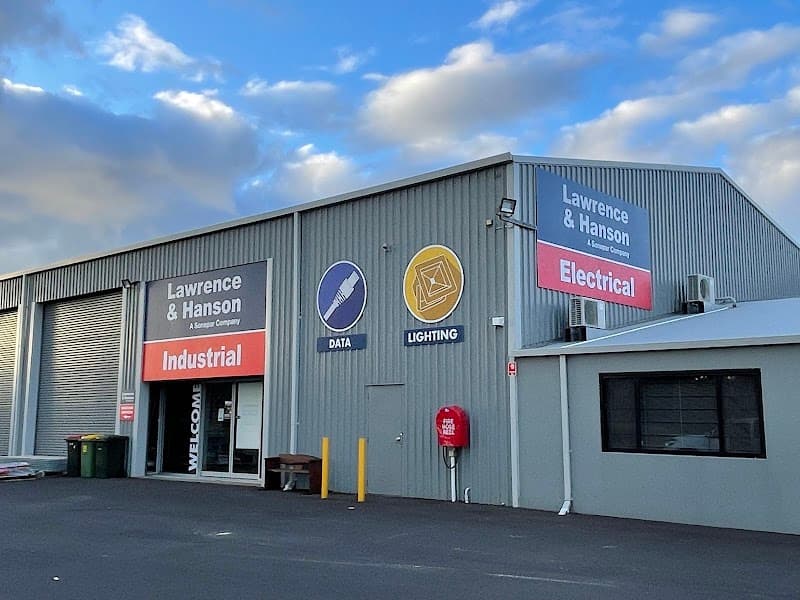 Lawrence & Hanson - Bunbury electrician work in Davenport