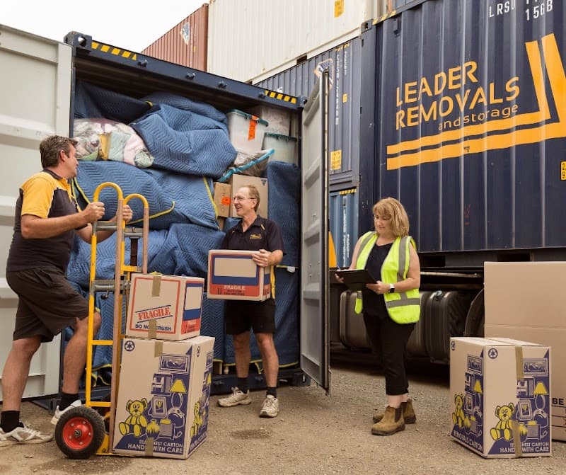 Leader Removals & Storage removalist work in Mitchell