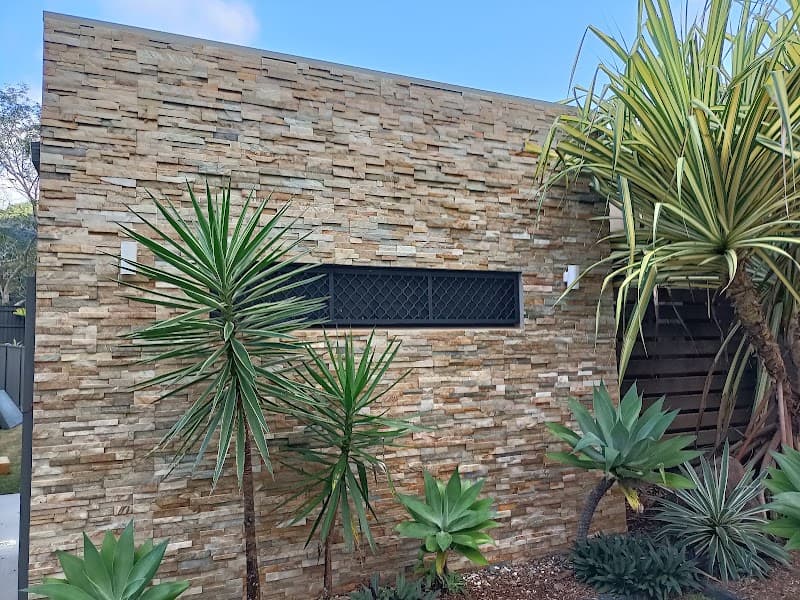 Leading Pressure Washing gutter cleaning work in Cairns City