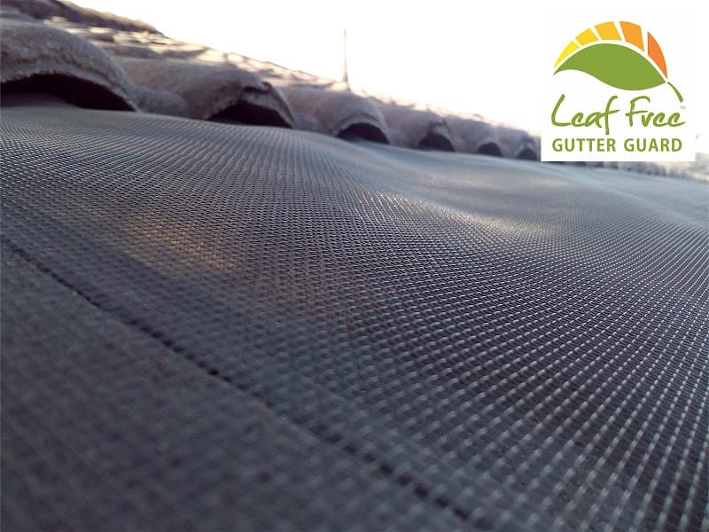 Leaf Free Gutter Guard gutter cleaning work in Toronto
