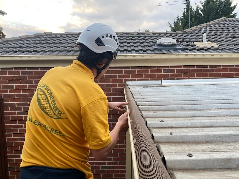 Leafscreener gutter cleaning work in Melbourne