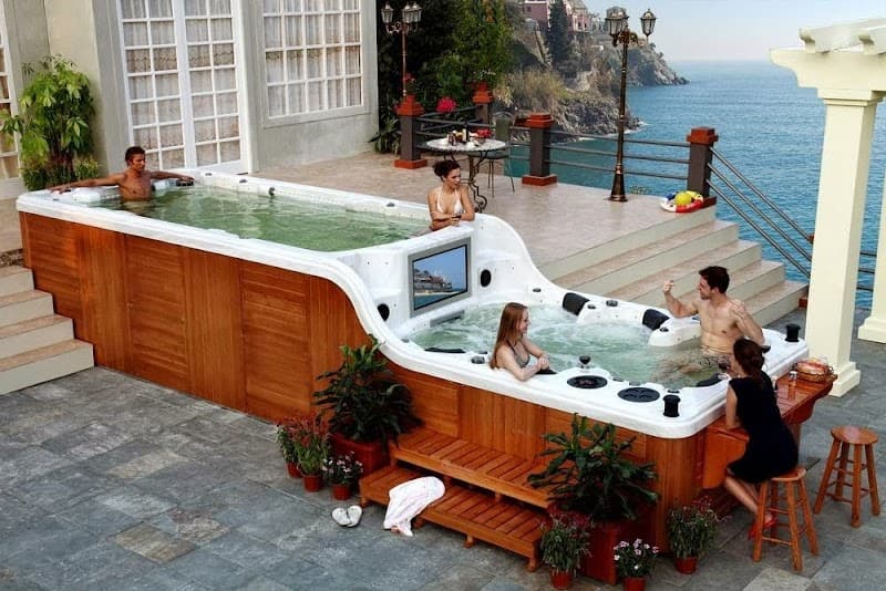 Leisurescape Pools & Spas pool builder work in Moolap
