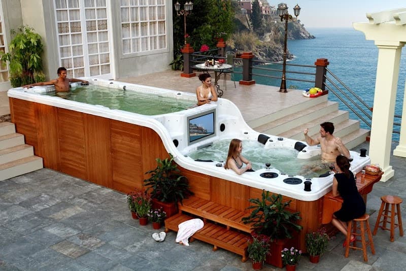Leisurescape Pools & Spas pool builder work in Moolap