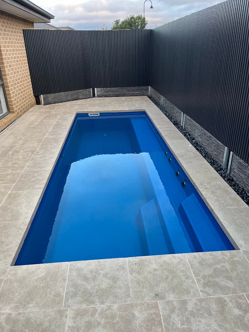 Leisurescape Pools & Spas pool builder work in Moolap