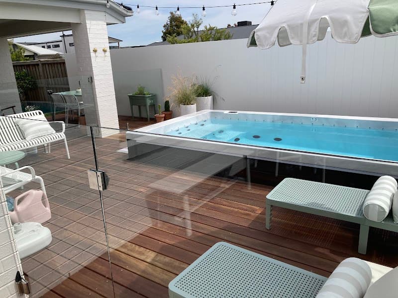 Leisurescape Pools & Spas pool builder work in Moolap