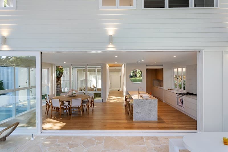 Leogreen Painting & Decorating Pty Ltd painter work in Mooloolaba