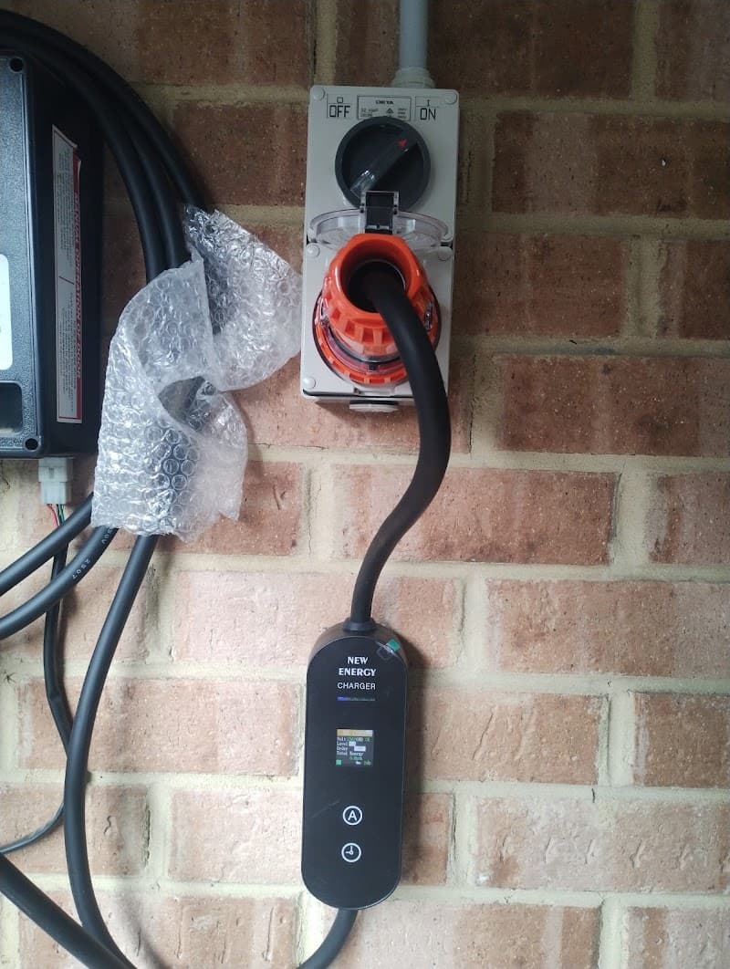 Leonay Electrical Pty Ltd electrician work in Penrith
