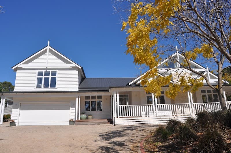 Let’s Paint Your Place painter work in Seaford