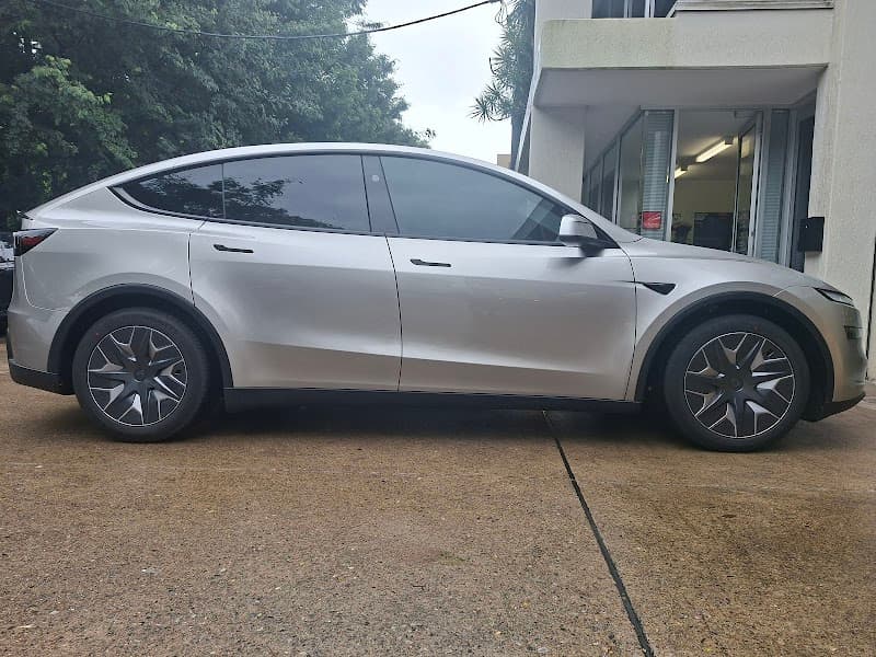 LET'S TINT Ceramic Coating & Window Tinting window tinting work in West End