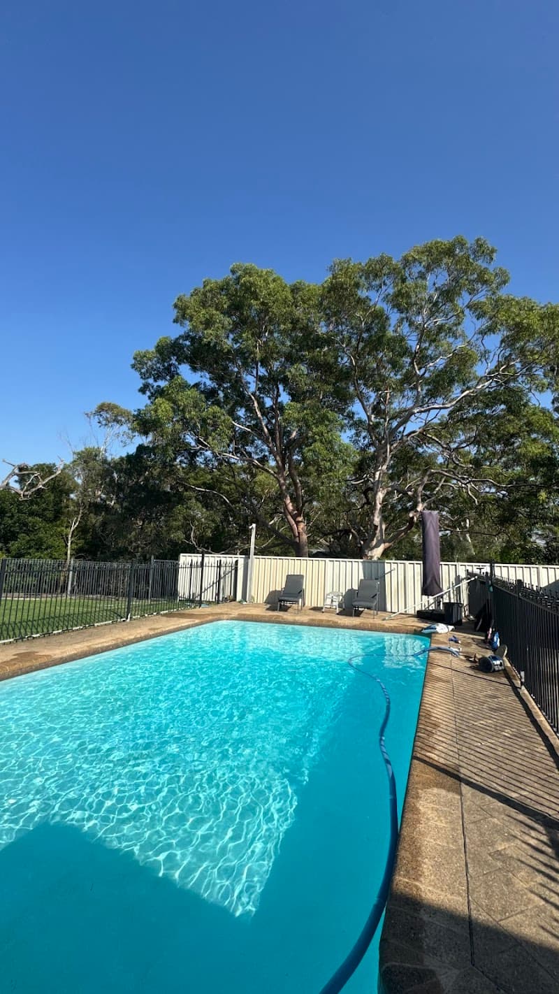 LIBERTY BLUE POOL CARE pool maintenance work in Zetland