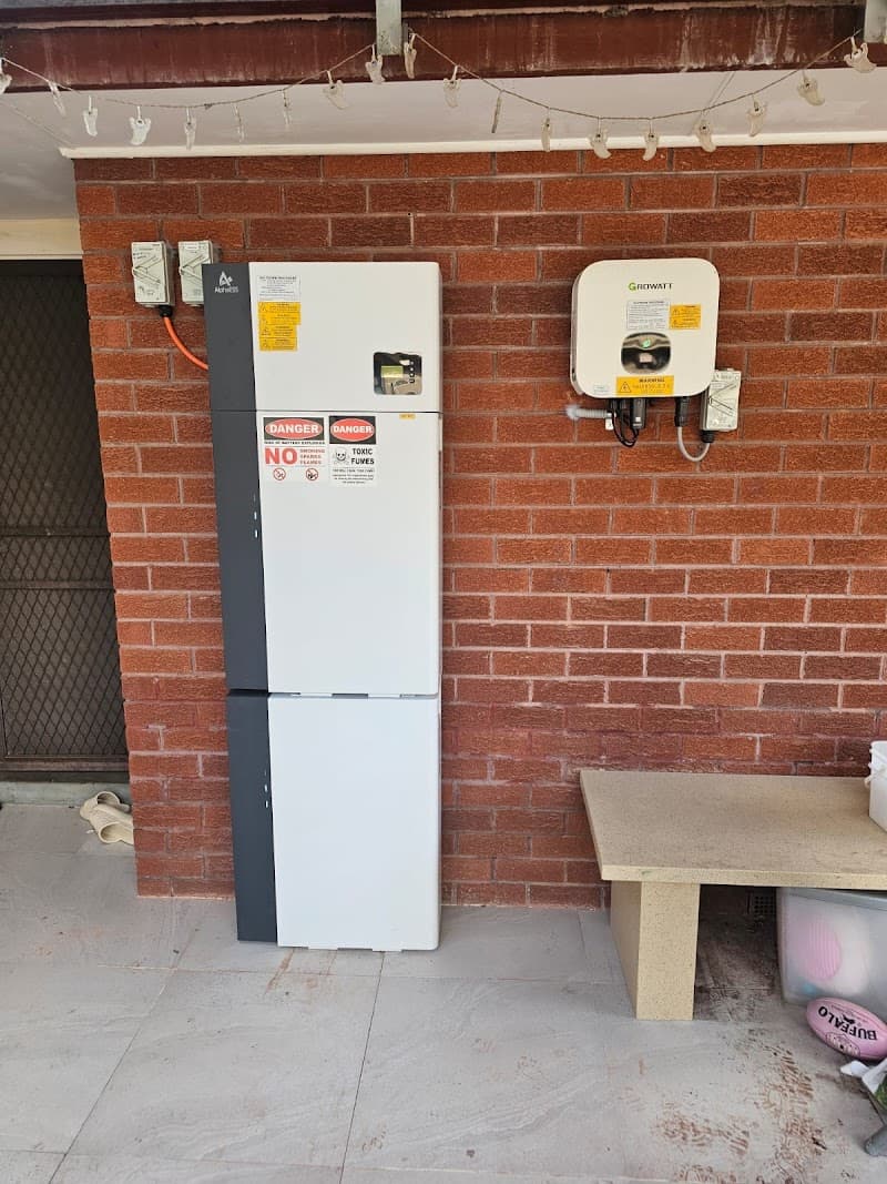 Life Solar solar panel installation work in Melbourne