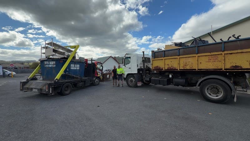 Lightning Bin Hire rubbish removal work in Newnham
