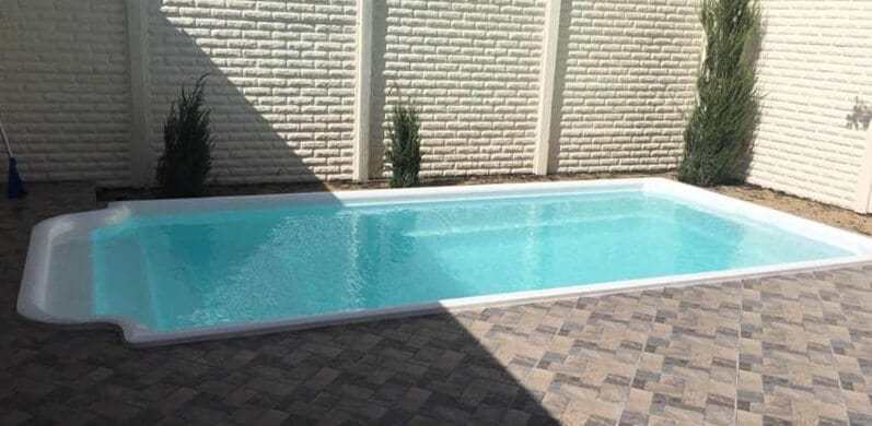 Litra PoolCare pool maintenance work in Carrum Downs