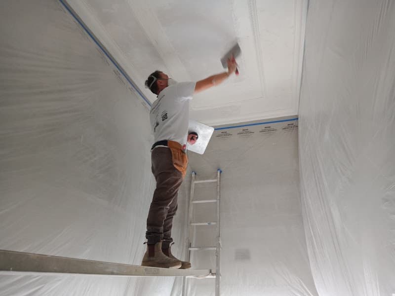 LMF Painters Gold Coast painter work in Robina