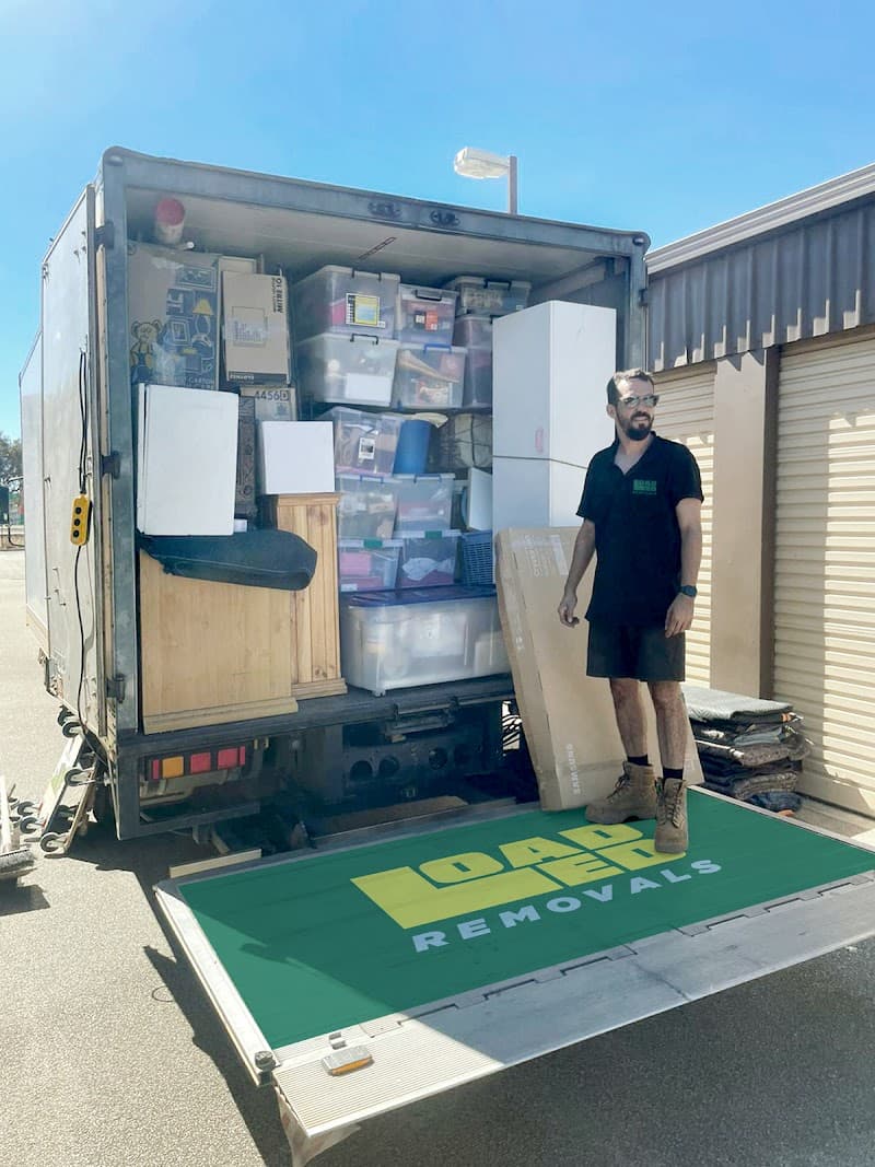Loaded Removals removalist work in Padbury