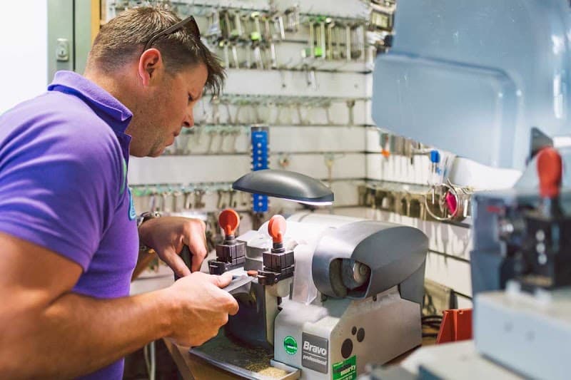 Lock Safe Security locksmith work in Glebe