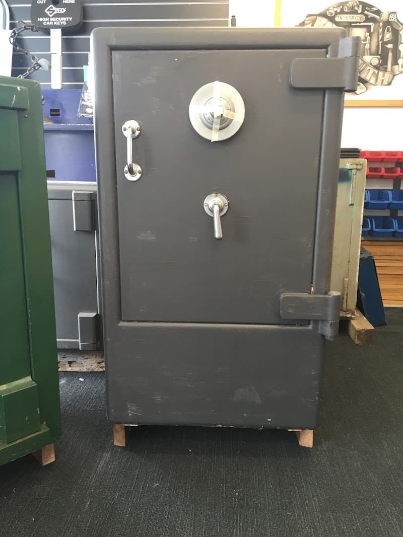Locktight Security Locksmiths locksmith work in Mermaid Beach