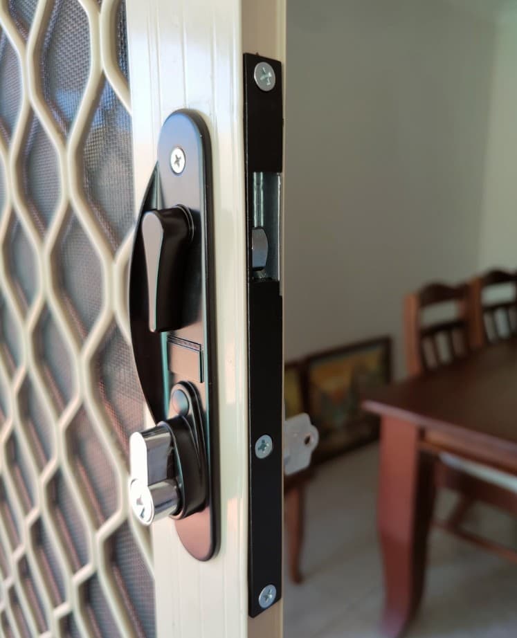 Lockwise Locksmiths locksmith work in Hillcrest
