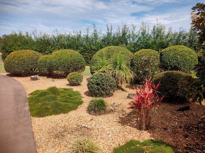 Logan Lawn Mowing & Garden Care landscaping work in Stockleigh
