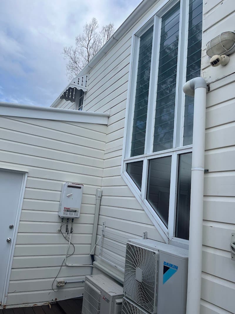 LTC Pressure Cleaning solar panel cleaning work in Paddington
