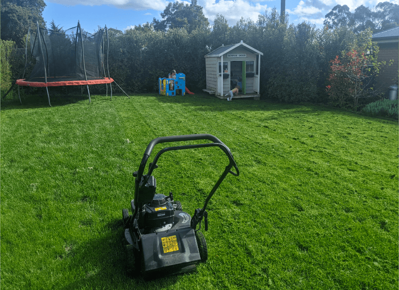 LUCAS LAWNS, Ballarat gardening work in Alfredton